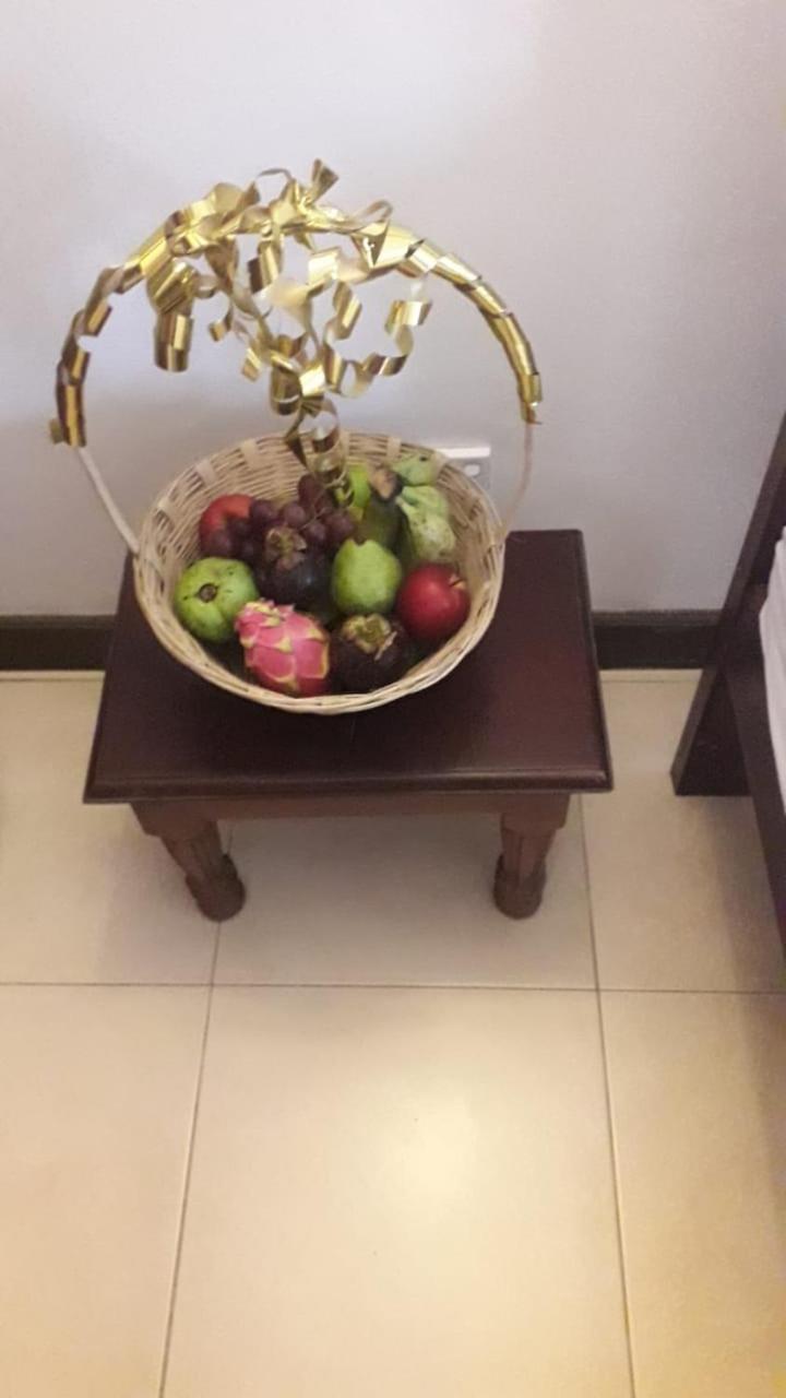 Chelsea Villa Bnb Colombo Exterior photo